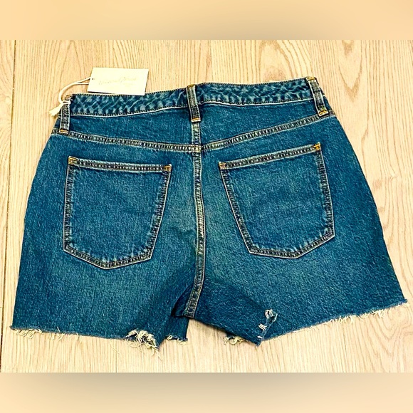 Universal Thread Vintage Midi Jean Shorts - Picture 2 of 2